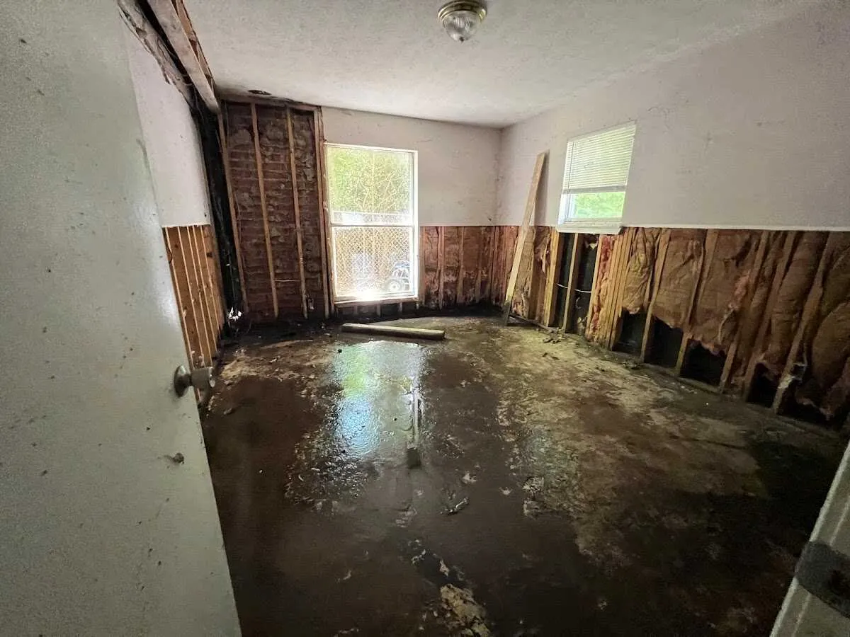 Water Damage Restoration services in Northport, AL